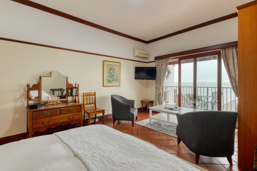 8 Bedroom Property for Sale in Gordons Bay Village Western Cape